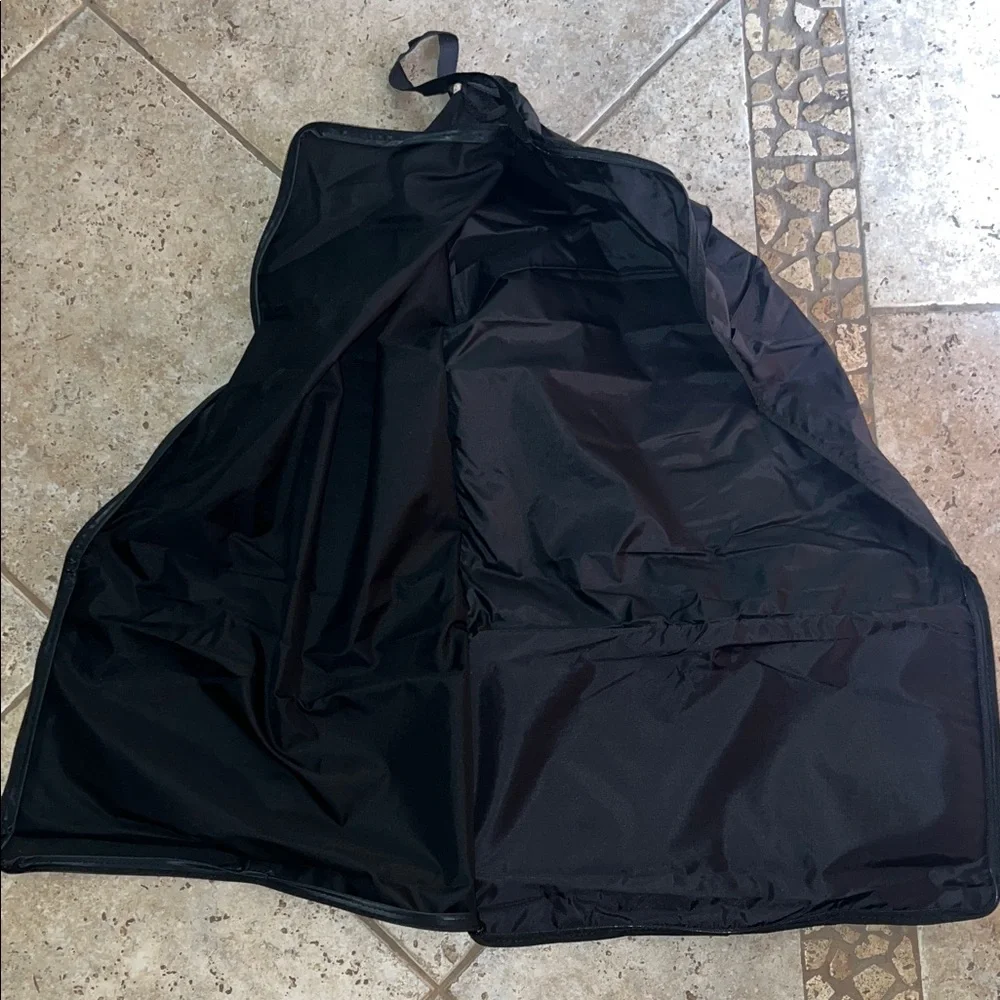 Samsonite Black Garment Bag